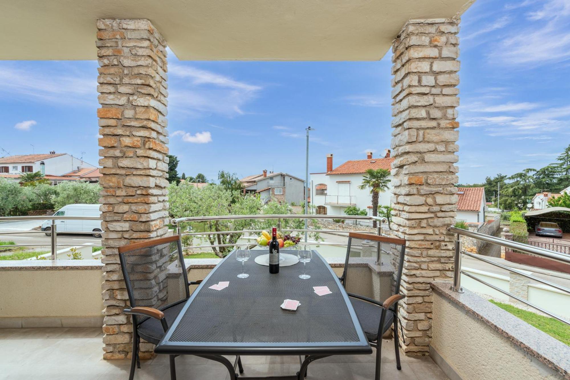 Apartments Marizela Porec Exterior photo