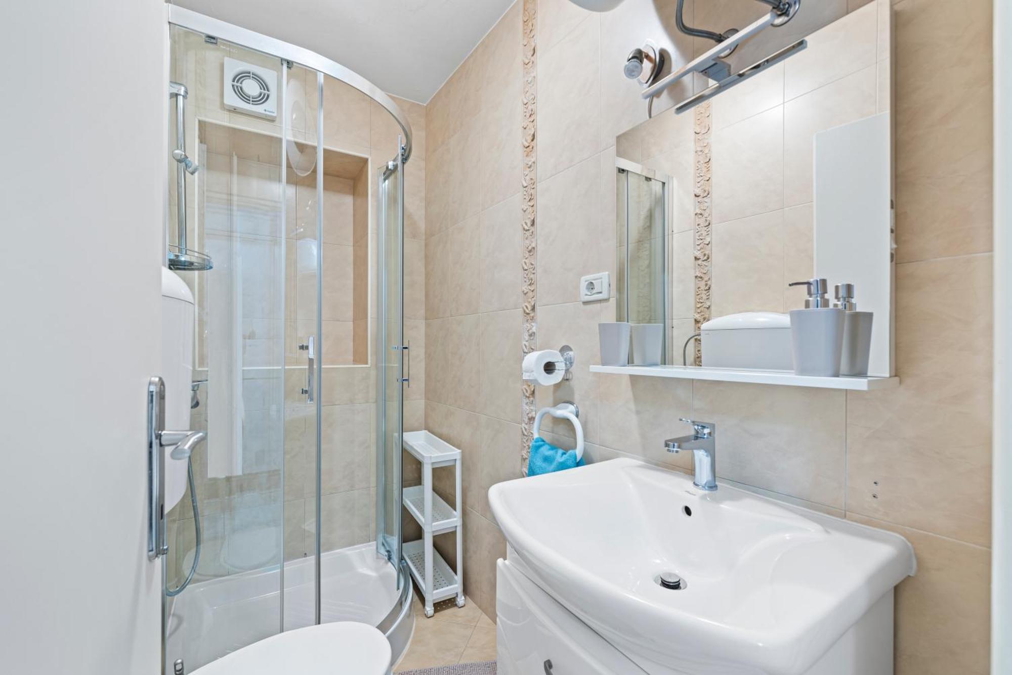 Apartments Marizela Porec Exterior photo