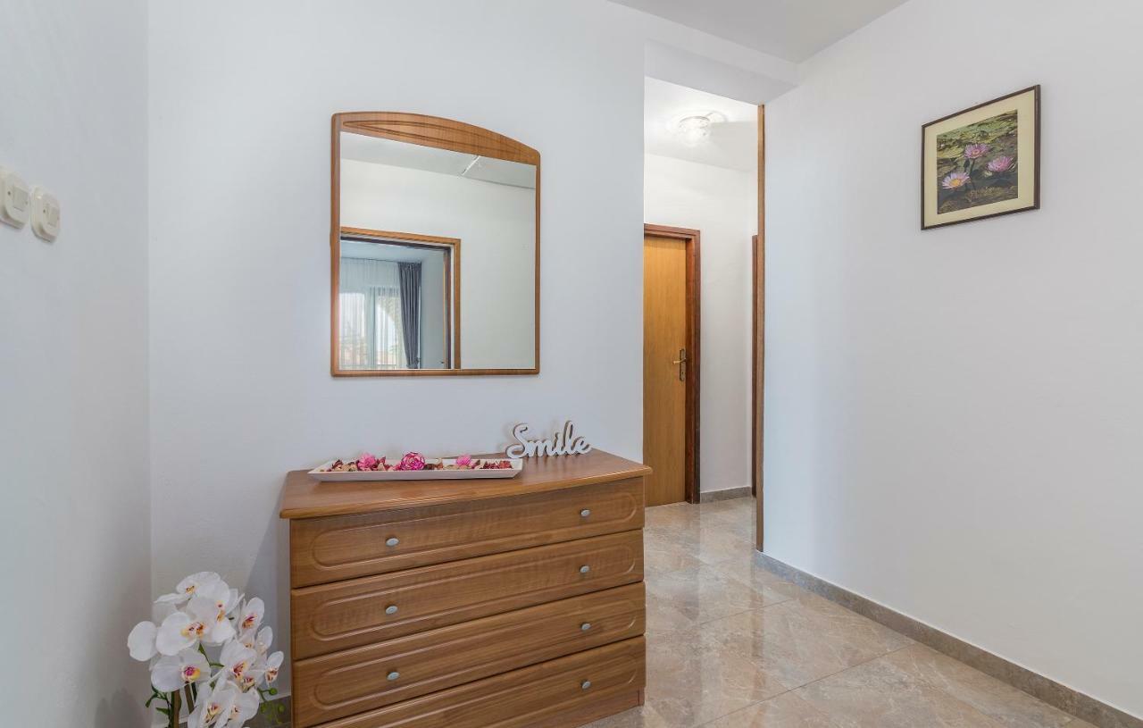 Apartments Marizela Porec Exterior photo